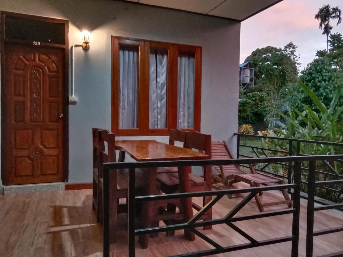 树顶河小屋度假村 Khao Sok National Park 外观 照片