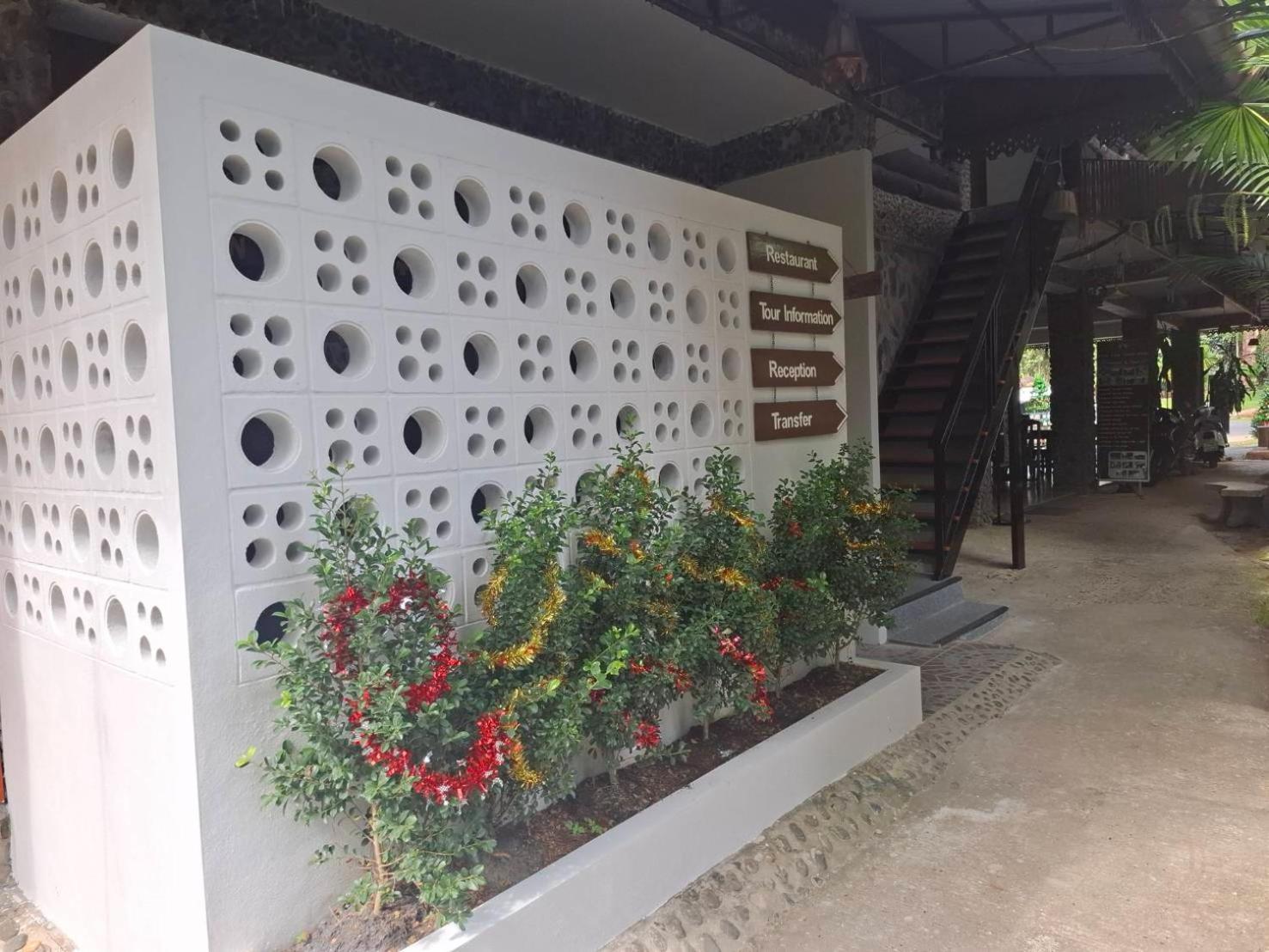 树顶河小屋度假村 Khao Sok National Park 外观 照片